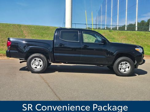 Used 2020 Toyota Tacoma SR w/ SR Convenience Package RWD image 2