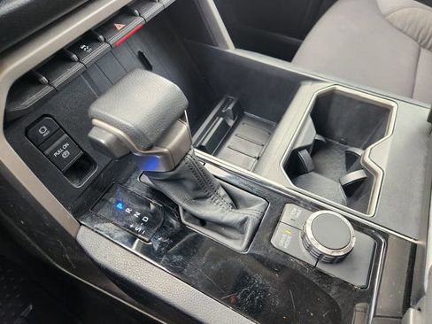 Used 2022 Toyota Tundra SR5 RWD image 19