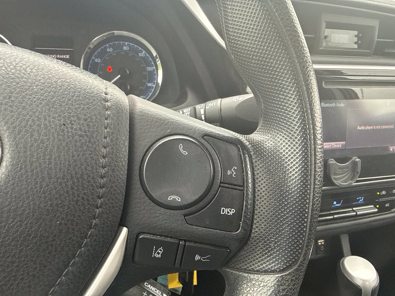Used 2017 Toyota Corolla LE FWD image 24
