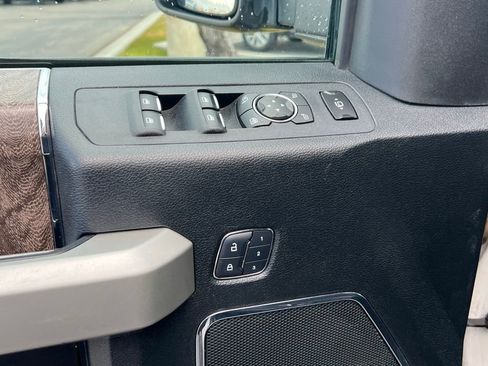 Used 2018 Ford F350 Lariat w/ FX4 4x4 Off Road Package image 29