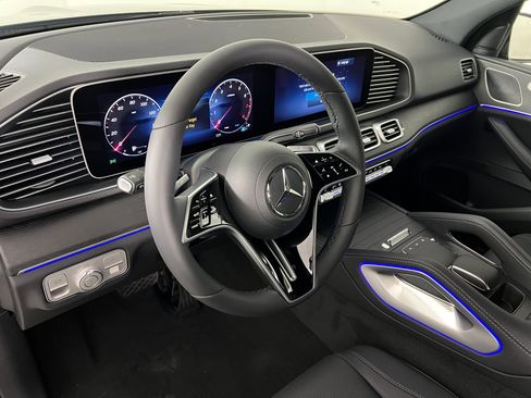 Used 2025 Mercedes-Benz GLE 350 4MATIC image 18