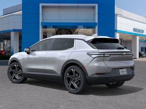 New 2026 Chevrolet Equinox EV LT image 3