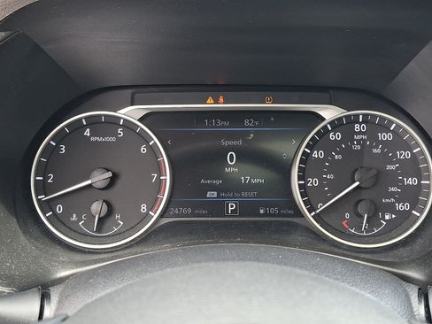 Used 2023 Nissan Sentra SR w/ SR Premium Package FWD image 21