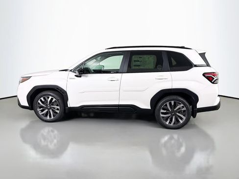 New 2026 Subaru Forester Touring AWD/4WD image 4