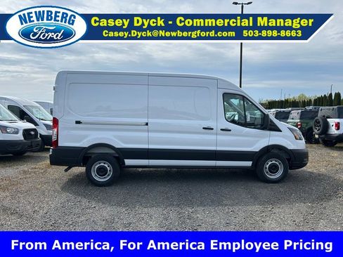 New 2026 Ford Transit 250 148 Medium Roof w/ Load Area Protection Package RWD image 5