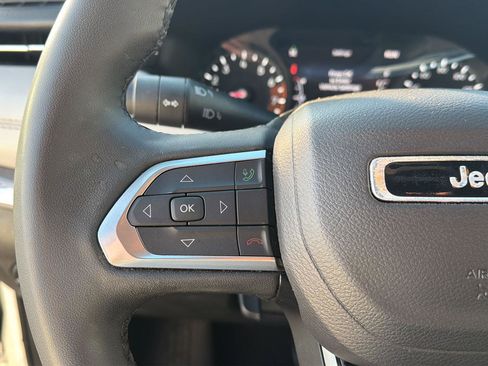 Used 2024 Jeep Compass Limited AWD/4WD image 20