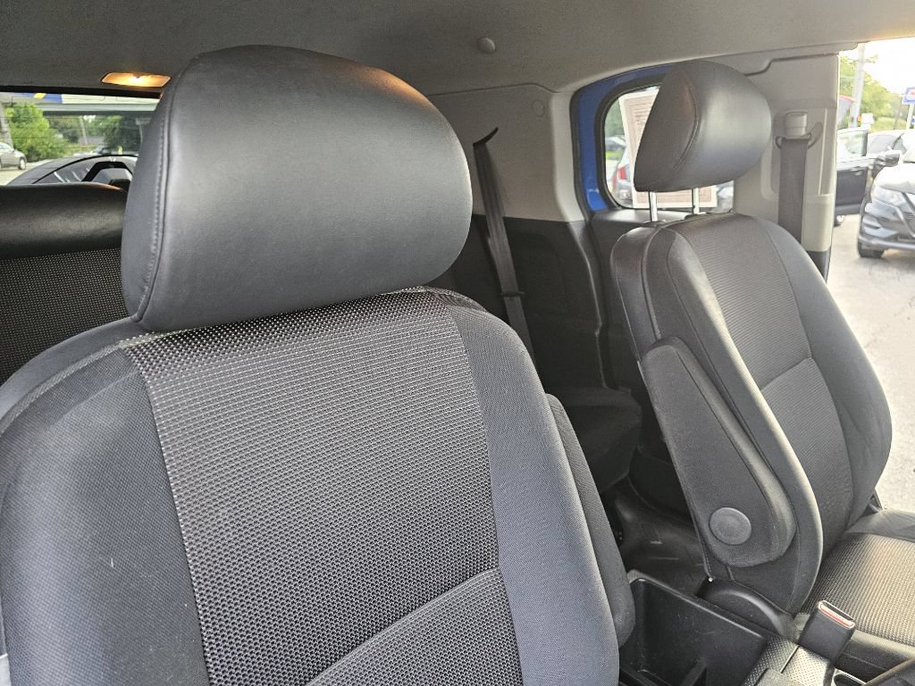 Used 2007 Toyota FJ Cruiser 4WD w/ Upgrade Pkg 1 image 40