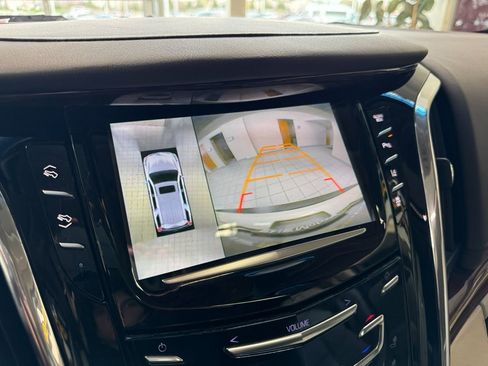 Used 2015 Cadillac Escalade ESV Premium AWD/4WD image 31