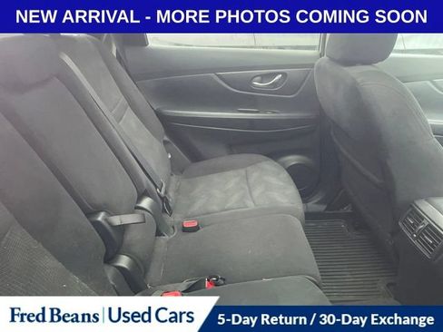 Used 2016 Nissan Rogue SV w/ SV Moonroof Package AWD/4WD image 7