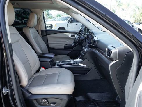 Used 2020 Ford Explorer Limited AWD/4WD image 44