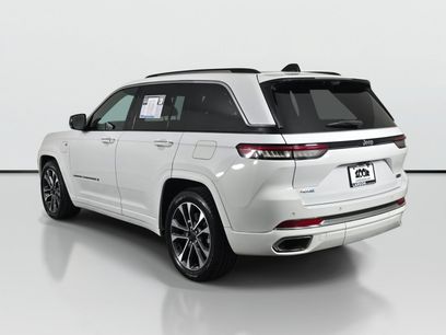 Used 2022 Jeep Grand Cherokee Overland w/ Luxury Tech Group IV