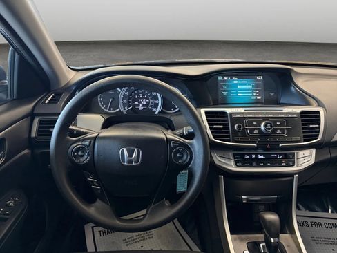 Used 2015 Honda Accord LX image 25