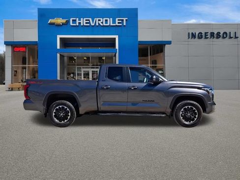 Used 2025 Toyota Tundra SR5 w/ TRD Off-Road Package AWD/4WD image 25