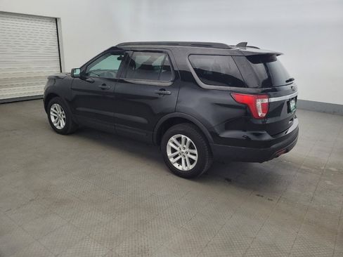Used 2017 Ford Explorer 4WD image 3