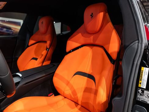 Certified 2025 Ferrari Purosangue AWD/4WD image 4