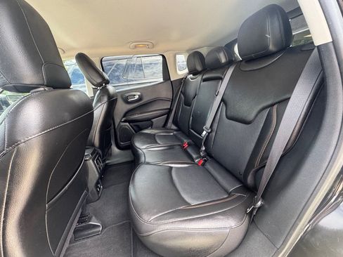 Used 2020 Jeep Compass Limited FWD image 8
