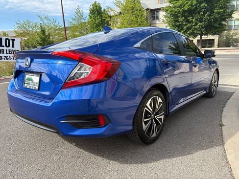 Used 2018 Honda Civic EX-T image 10