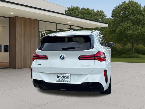 New 2026 BMW X3 xDrive30i w/ M Sport Package AWD/4WD image 9