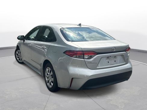 Used 2024 Toyota Corolla LE FWD image 8