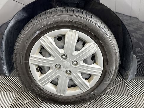 Used 2022 Kia Rio LX image 35