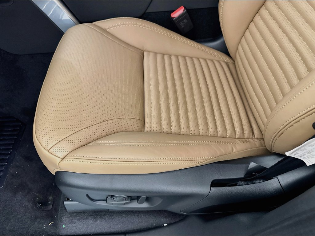 New 2026 Land Rover Discovery Dynamic SE AWD/4WD image 20