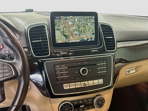 Used 2018 Mercedes-Benz GLE 350 image 18