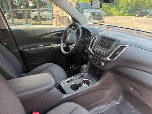 Used 2021 Chevrolet Equinox LT FWD image 30