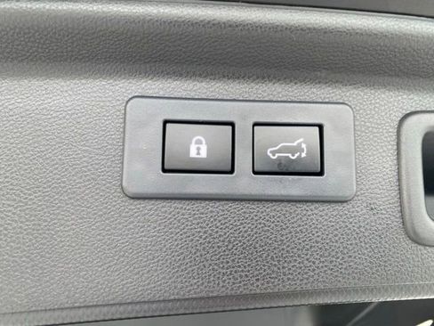 Used 2021 Subaru Forester Sport w/ Popular Package #2 AWD/4WD image 9