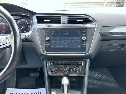 Used 2018 Volkswagen Tiguan SEL Premium AWD/4WD image 13
