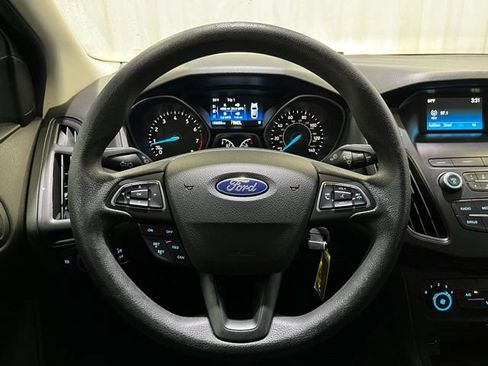 Used 2018 Ford Focus SE image 15