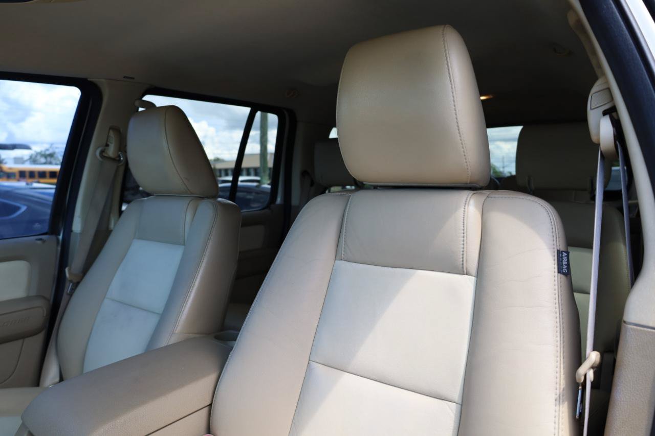 Used 2010 Ford Explorer Eddie Bauer RWD image 6