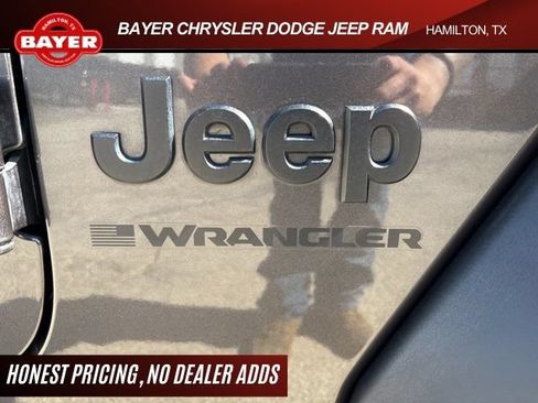 Used 2024 Jeep Wrangler Unlimited Sport AWD/4WD image 10