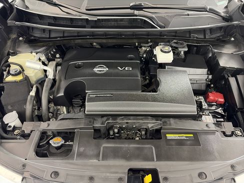 Used 2019 Nissan Murano Platinum image 11