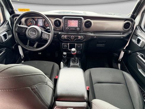Used 2020 Jeep Gladiator Sport w/ Trailer Tow Package AWD/4WD image 13
