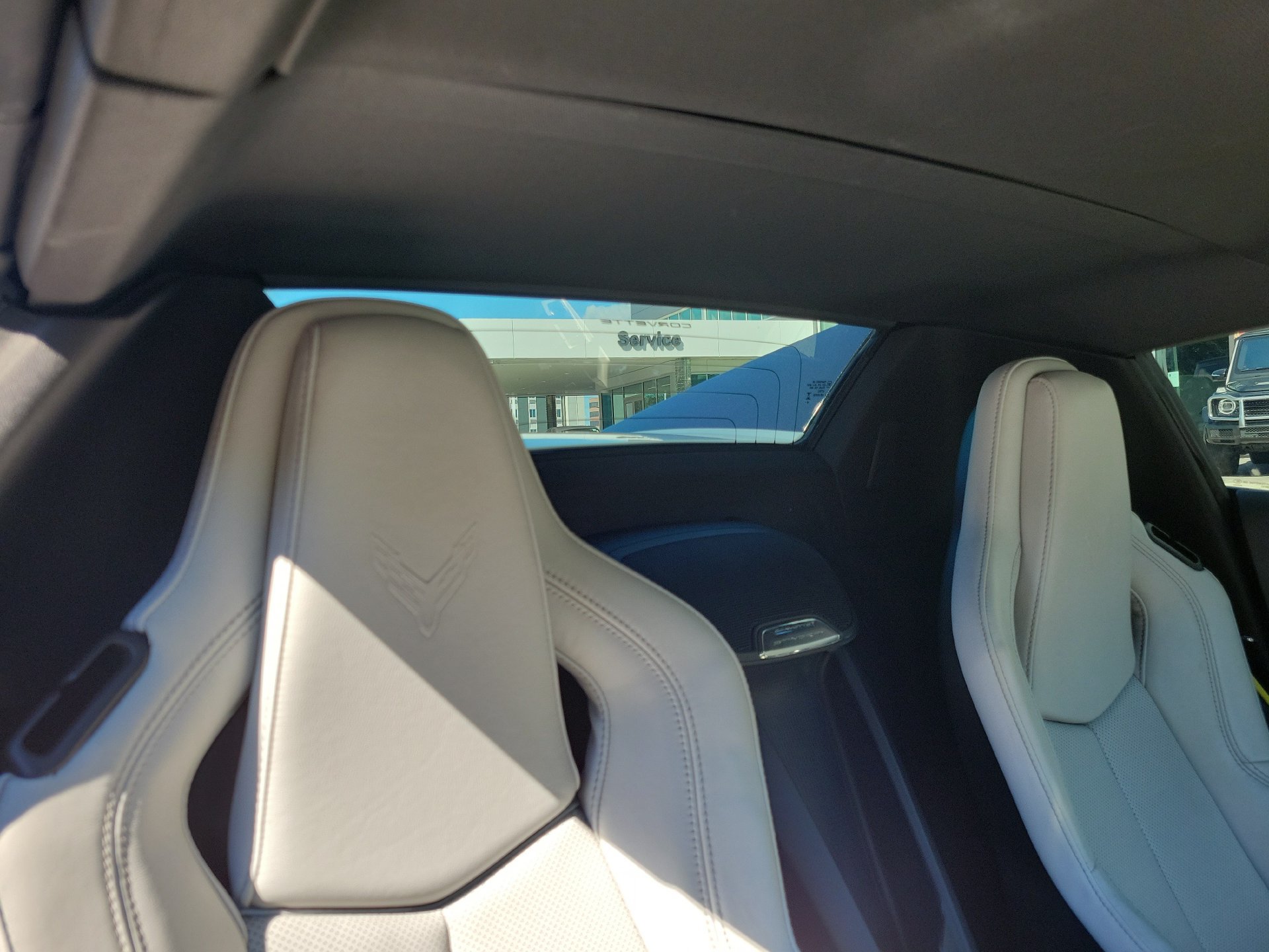 Used 2024 Chevrolet Corvette Stingray Convertible w/ Z51 Performance Package RWD image 8