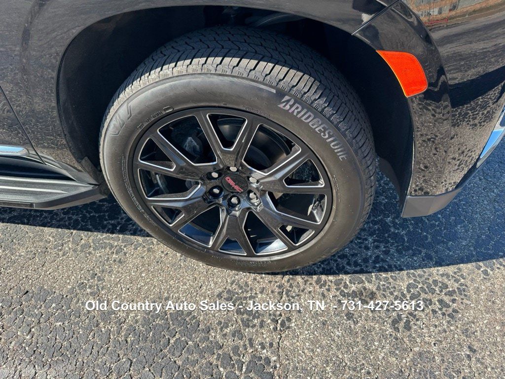 Used 2022 GMC Yukon SLT w/ SLT Luxury Package RWD image 12
