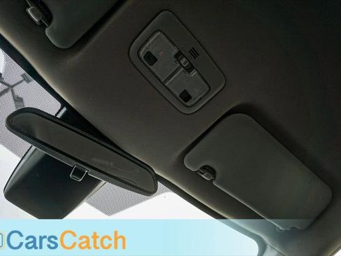 Used 2018 Toyota Corolla SE image 22