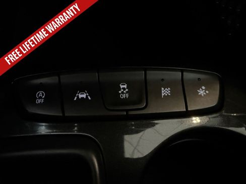 Used 2022 Chevrolet TrailBlazer LT FWD image 38