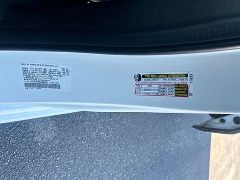 Used 2018 Honda Odyssey Elite image 33