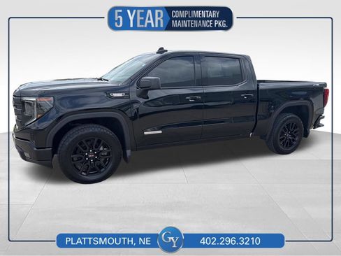 Used 2024 GMC Sierra 1500 Elevation AWD/4WD image 1