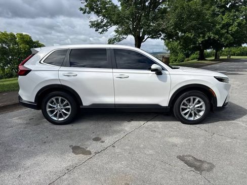 Used 2025 Honda CR-V EX-L image 9
