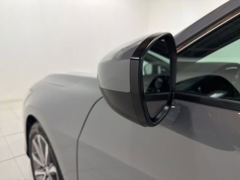 Certified 2026 Acura Integra FWD image 9