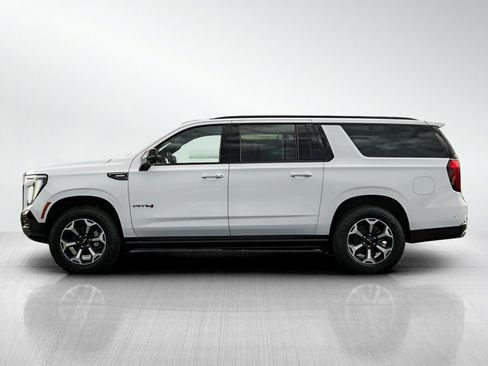 New 2026 GMC Yukon XL AT4 w/ AT4 Premium Plus Package AWD/4WD image 4