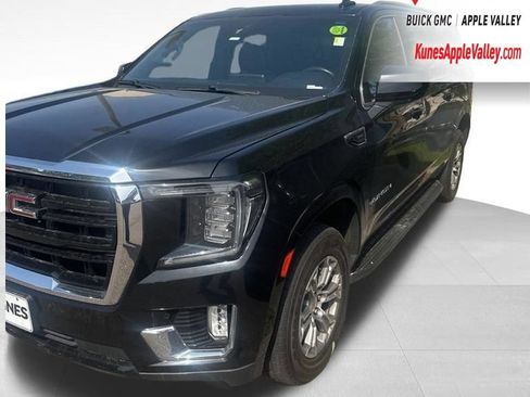 Used 2021 GMC Yukon XL SLE w/ Gmc Pro Safety Plus Package AWD/4WD image 1