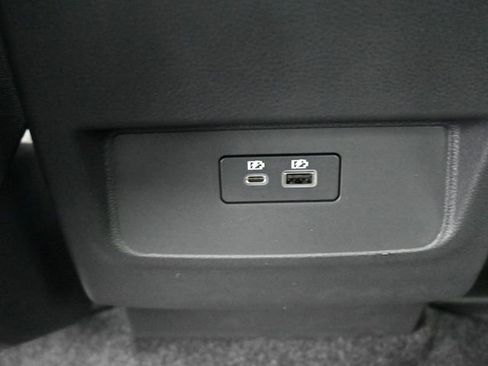 Used 2025 Nissan Frontier PRO-4X image 23