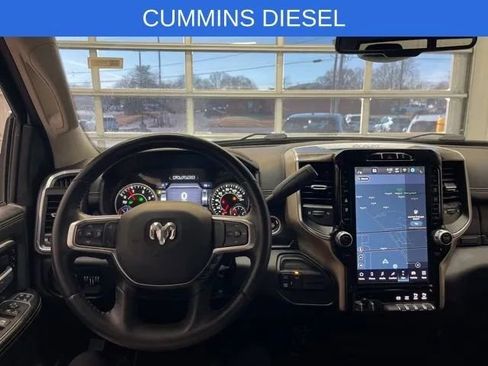 Used 2024 RAM 2500 Laramie AWD/4WD image 17