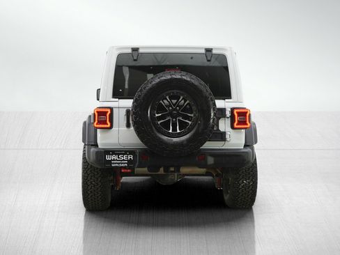 Used 2024 Jeep Wrangler Unlimited Rubicon w/ XTREMEE 35" Tire Package AWD/4WD image 4
