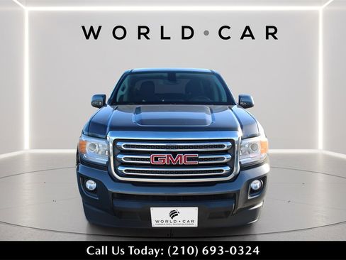 Used 2017 GMC Canyon SLE w/ SLE Convenience Package image 2