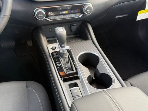 New 2025 Nissan Altima 2.5 SV w/ SV Premium Package image 17