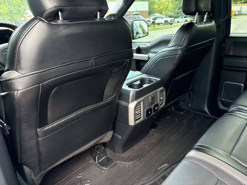 Used 2020 Ford F150 Raptor w/ Equipment Group 802A Luxury AWD/4WD image 31
